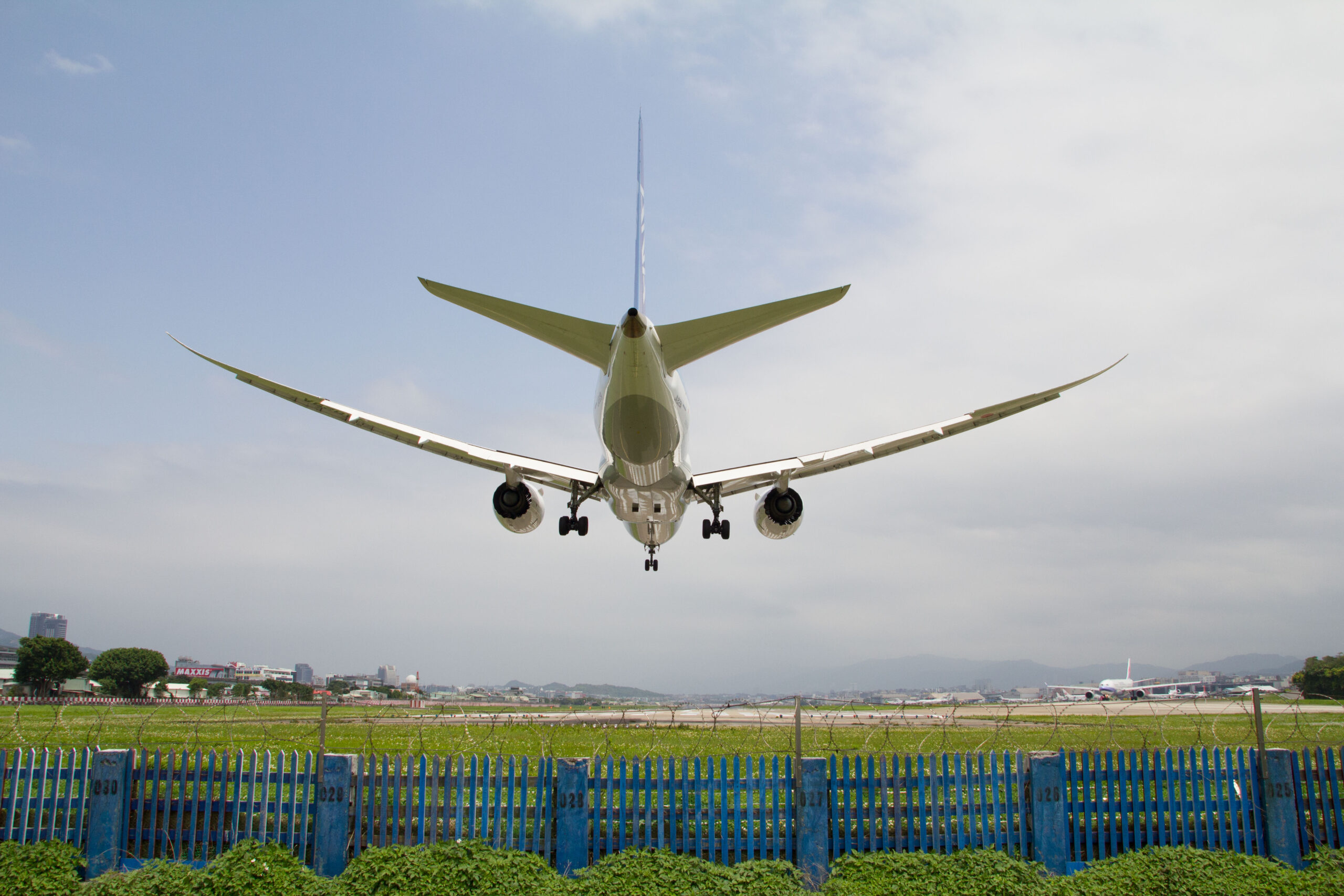 松山機 飛機巷